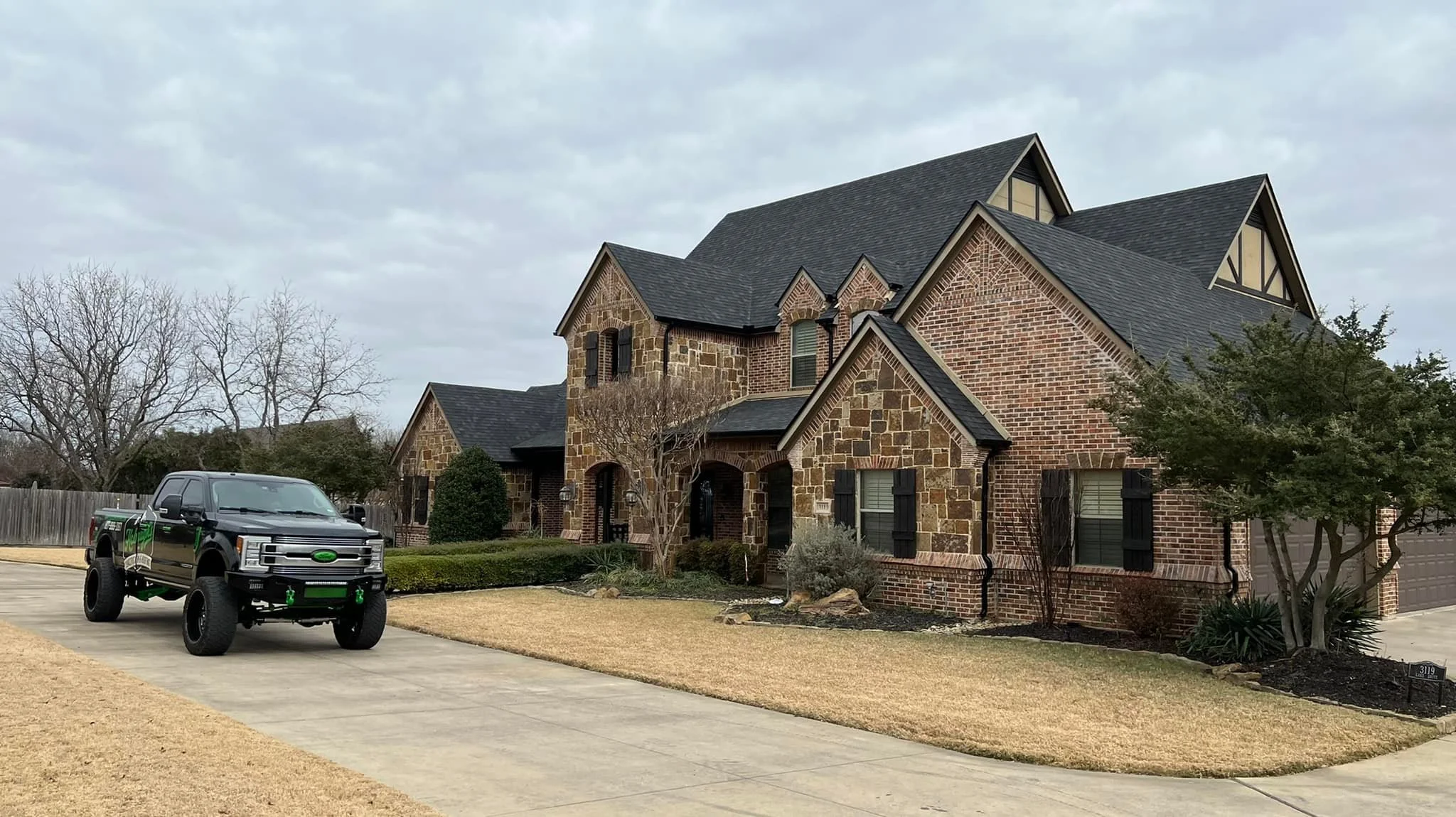 Completed roofing job in DFW